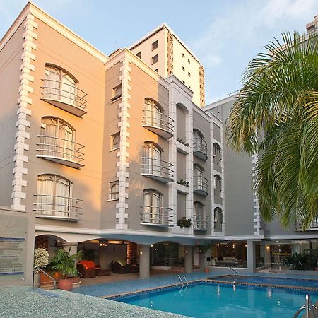 Country International Hotel Баранкила Екстериор снимка