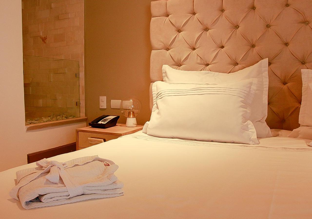 Country International Hotel Баранкила Екстериор снимка