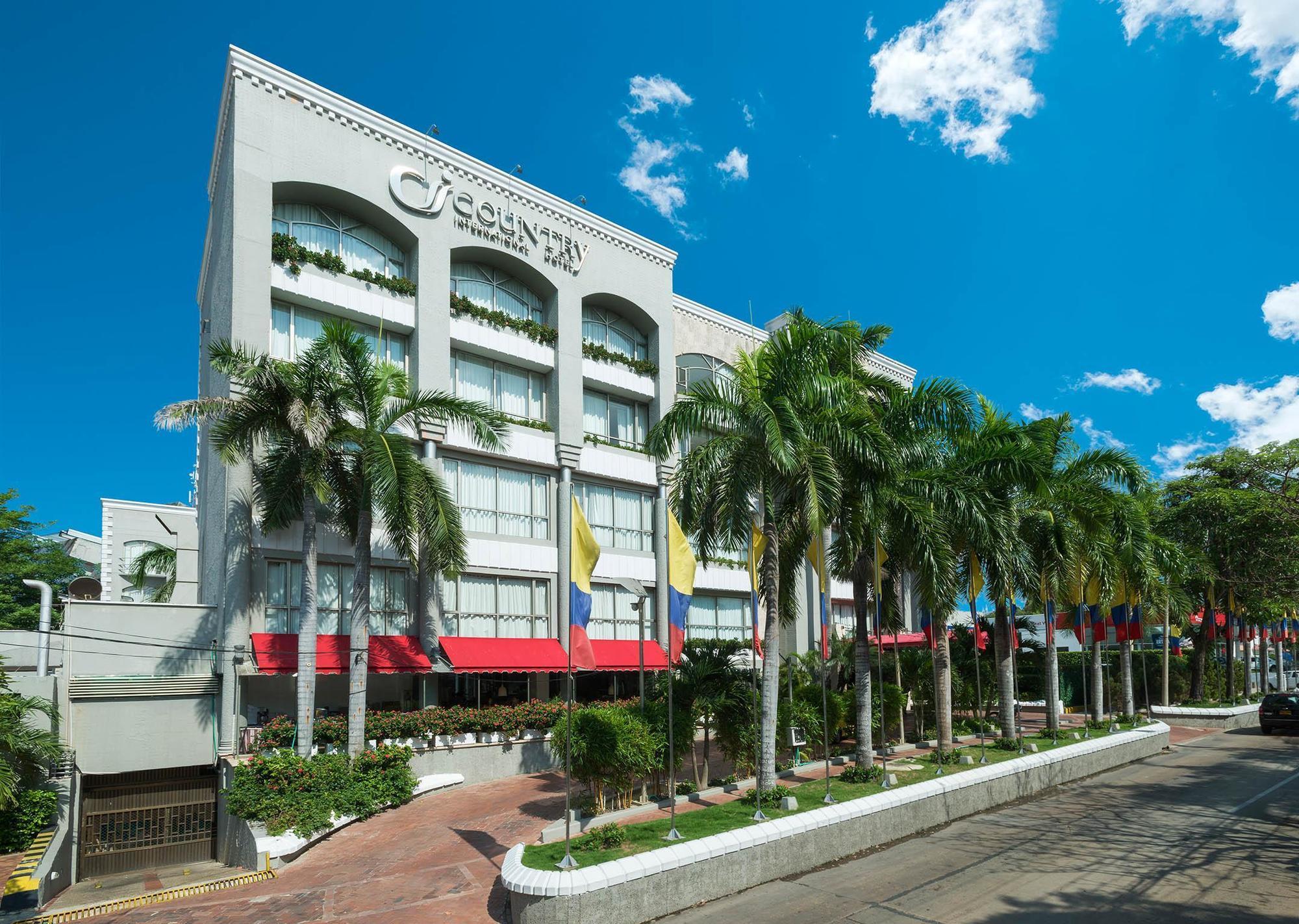 Country International Hotel Баранкила Екстериор снимка